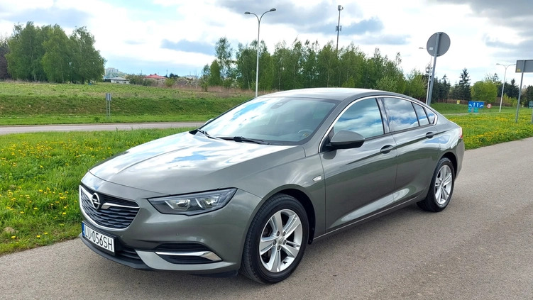 Opel Insignia cena 57900 przebieg: 147000, rok produkcji 2019 z Lublin małe 704